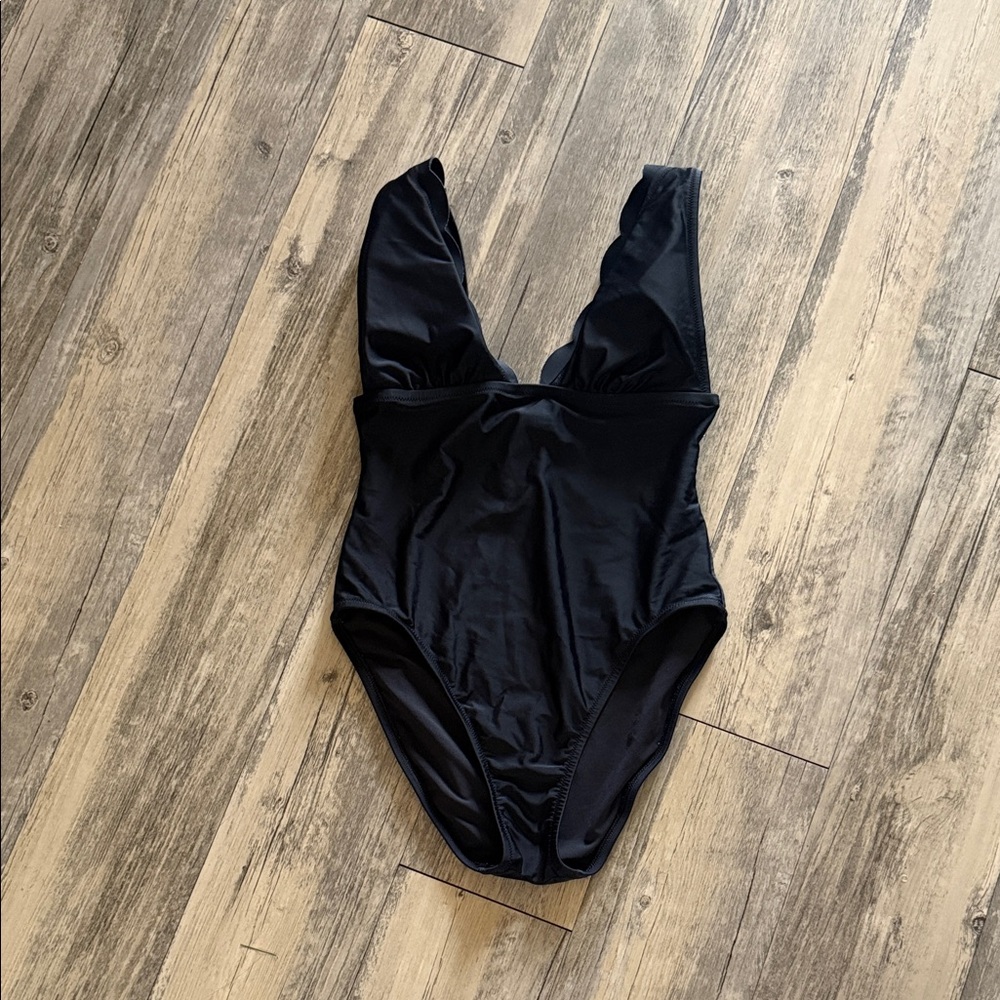 ☀️J. Crew Sleek Black V-Neck One-Piece Swim Bodysuit